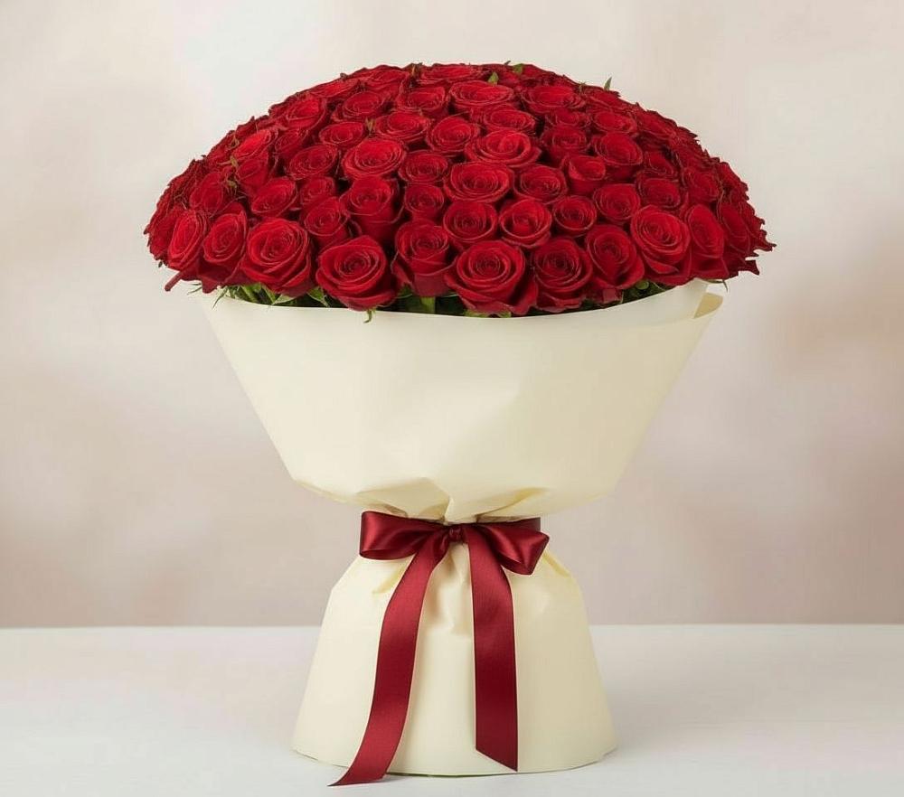 Букет 101 Красная роза Милано в Средний Икорец
