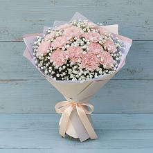 Букет цветов из:  Гвоздики в Средний Икорец