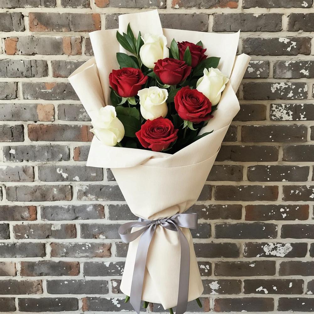 Букет цветов из: Розы в Средний Икорец