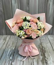 Букет цветов из:  Гвоздики, Розы и Хризантемы #REPLACE_PRED# Средний Икорец