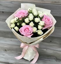 Букет цветов из:  Розы в Средний Икорец