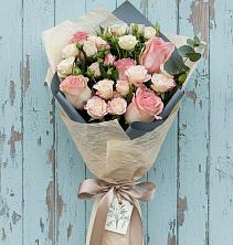 Букет цветов из:  Розы в Средний Икорец