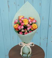 Букет цветов из:  Розы в Средний Икорец